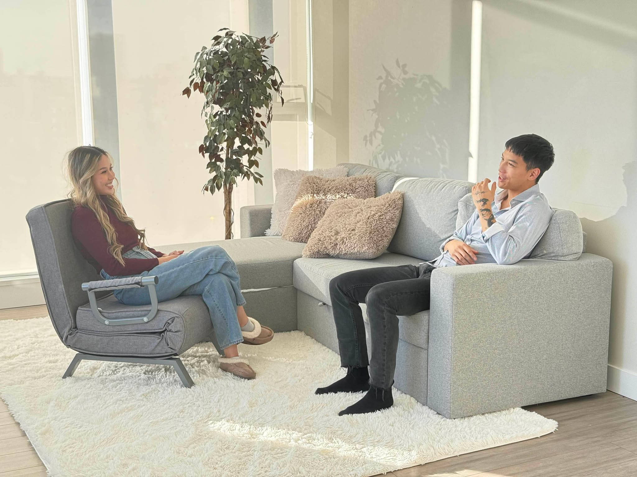 Dr. Mitchell Tung and Buu Dao working together on trauma-informed dental care